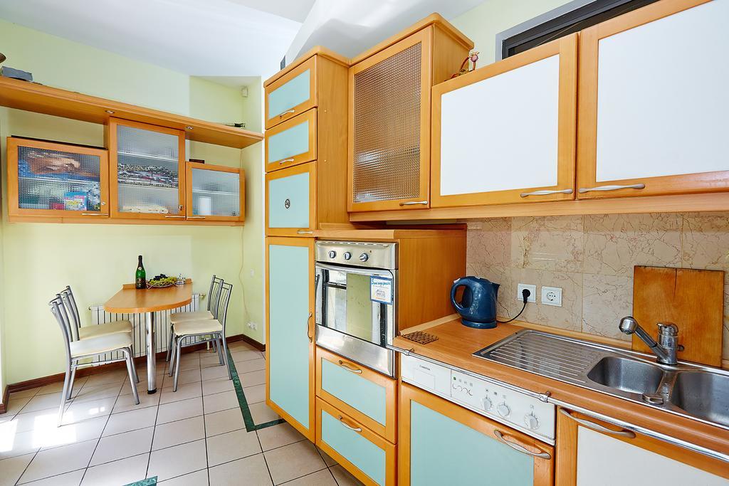 Apartment Deribasovskaya With Jacuzzi Οδησσός Εξωτερικό φωτογραφία
